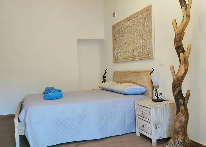 I Viaggi Di Edo Alojamento de Acomodação e Pequeno-almoço Crotone