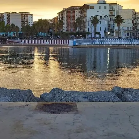 I Viaggi Di Edo 3* Crotone